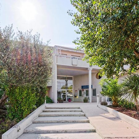 Zenitude Hôtel-Résidences Toulon Six Fours Six-Fours-les-Plages Exterior foto