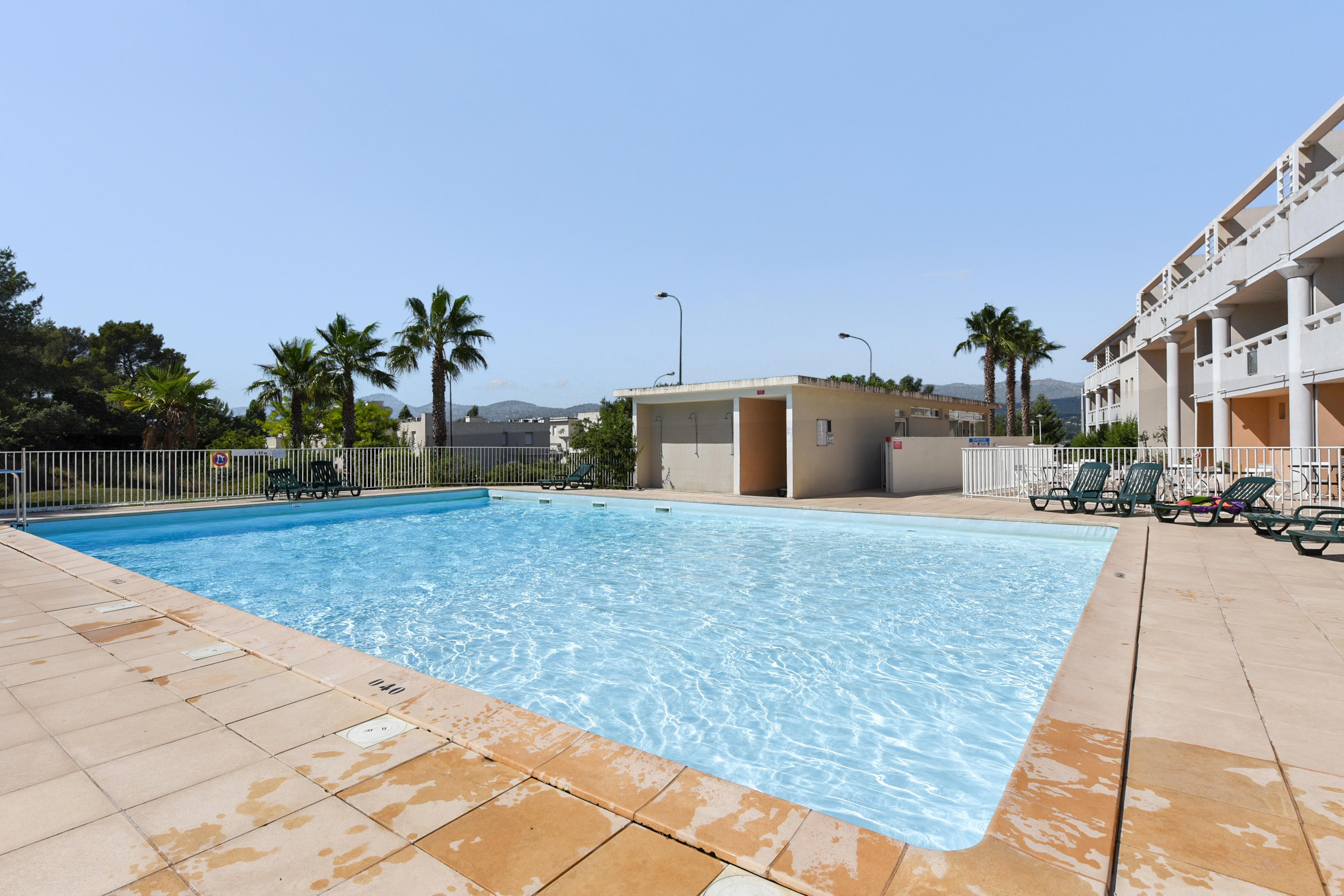Zenitude Hôtel-Résidences Toulon Six Fours Six-Fours-les-Plages Exterior foto