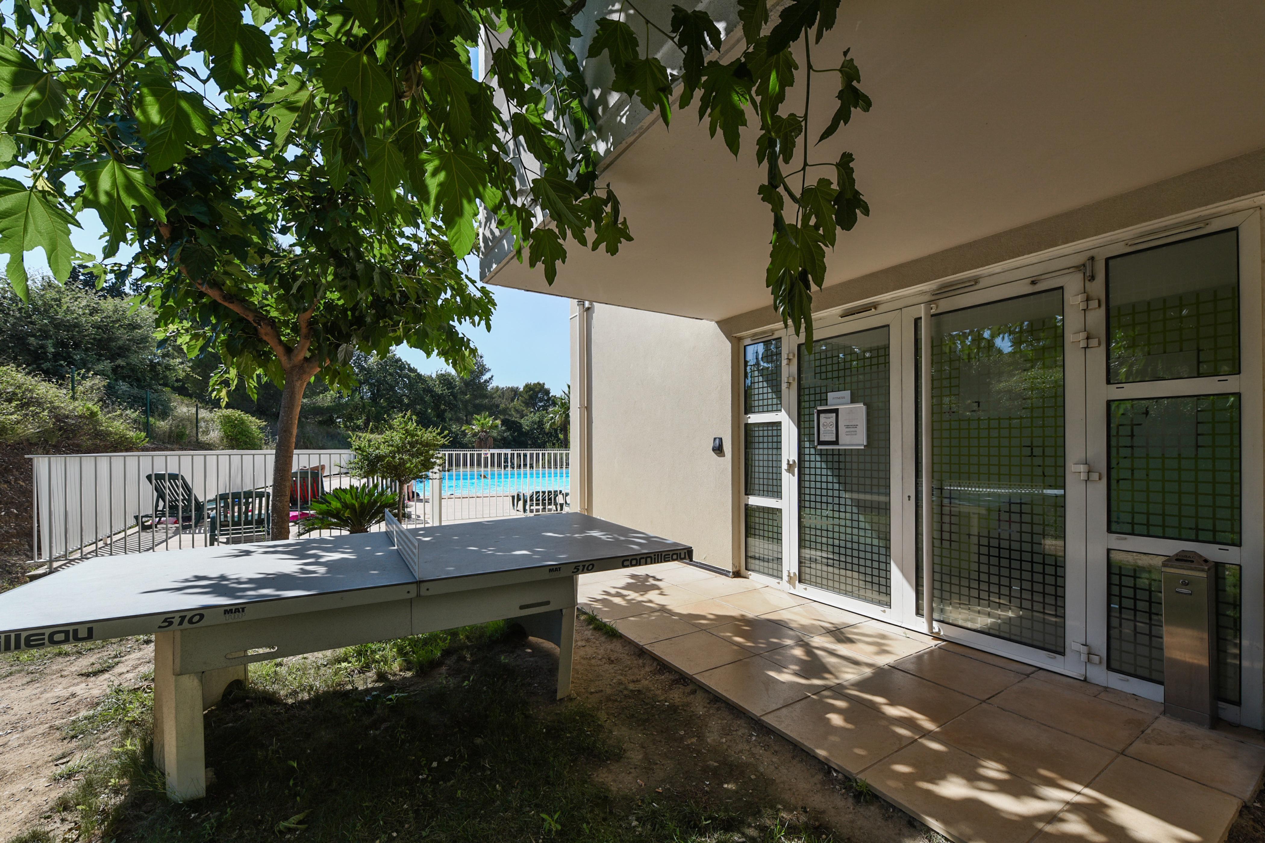 Zenitude Hôtel-Résidences Toulon Six Fours Six-Fours-les-Plages Exterior foto