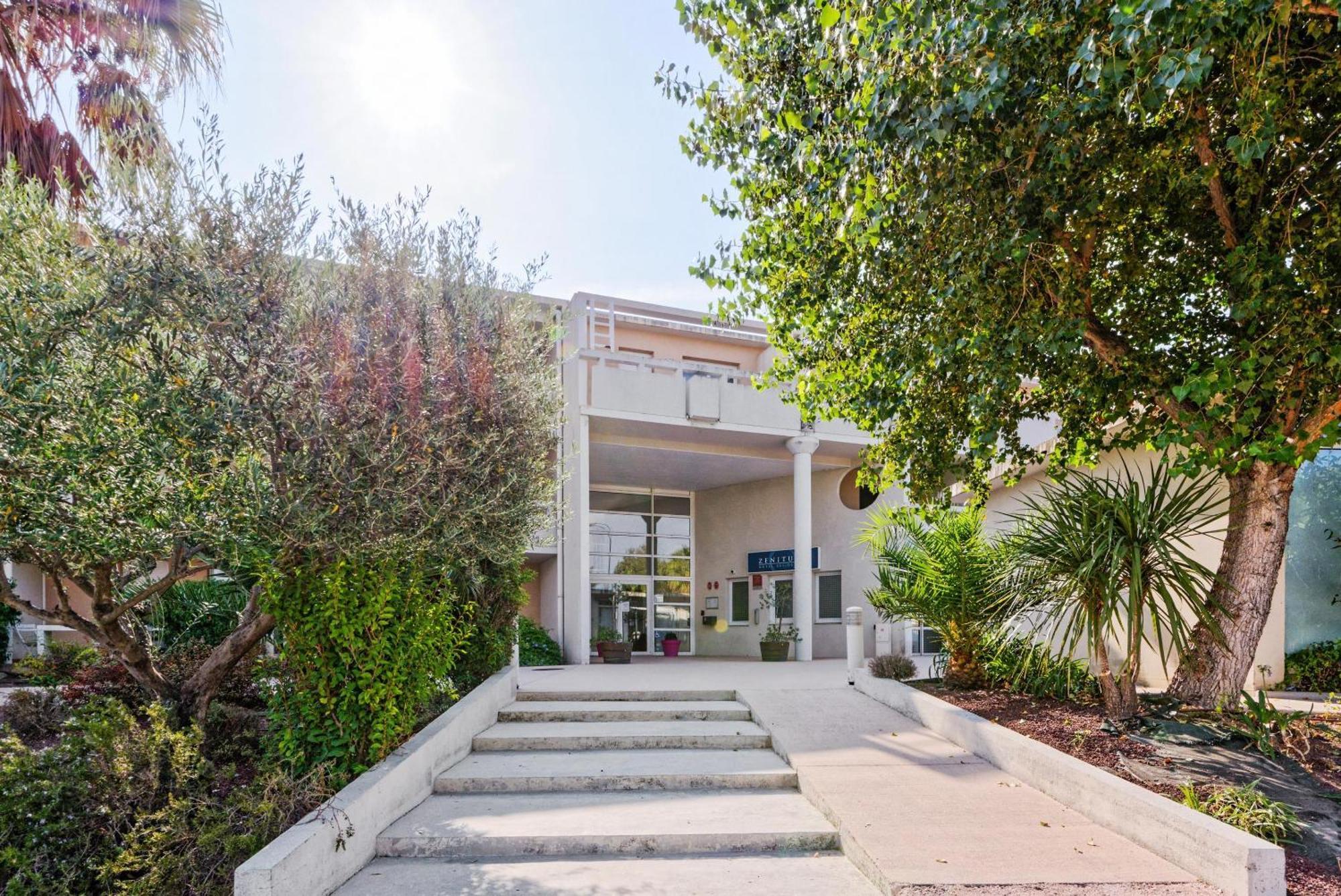 Zenitude Hôtel-Résidences Toulon Six Fours Six-Fours-les-Plages Exterior foto